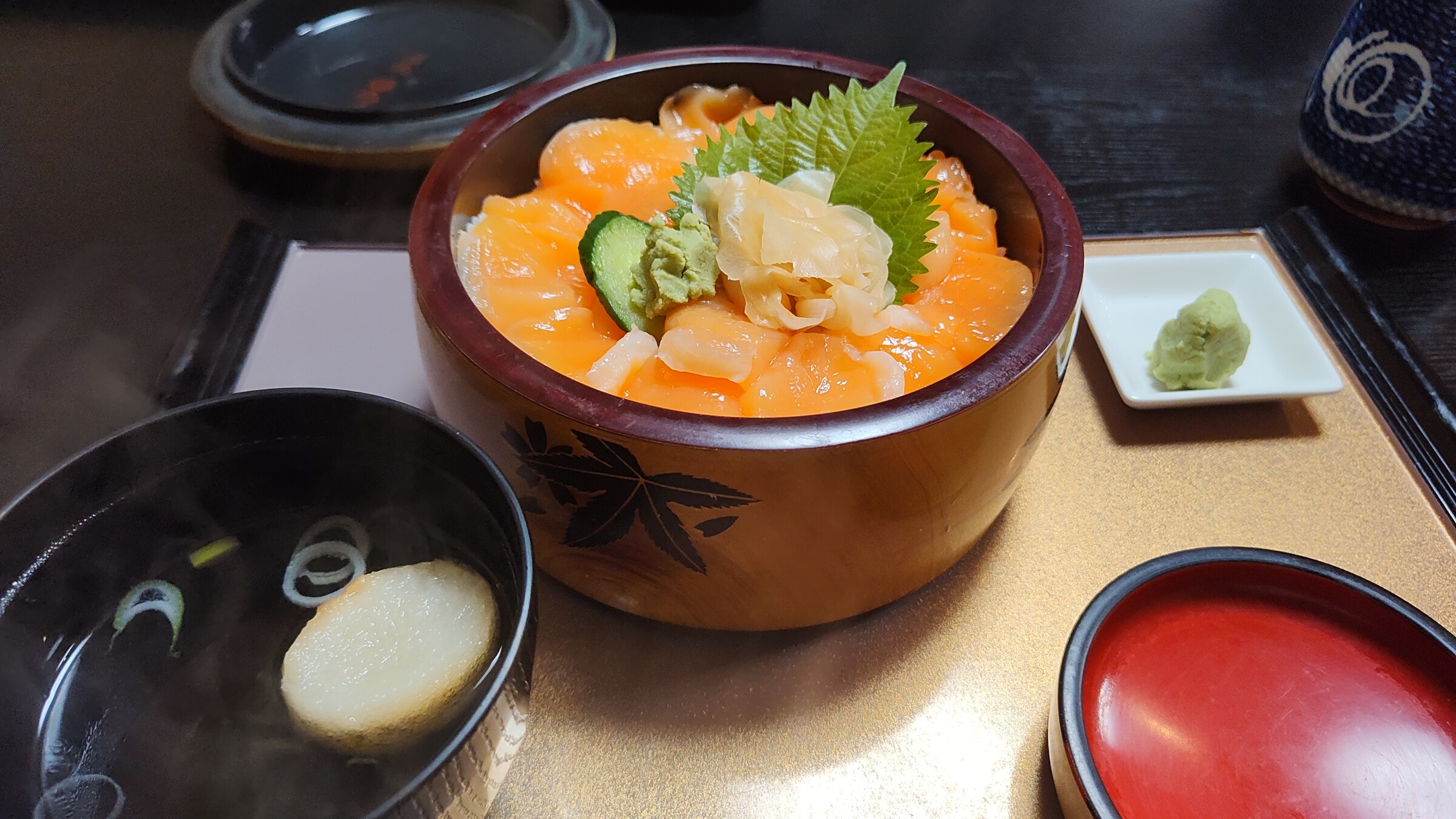 赤ホタテ丼